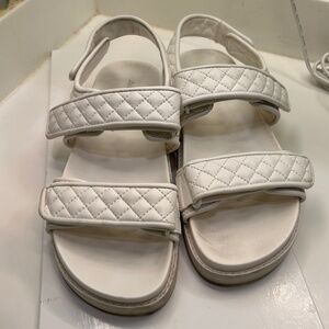 Women’s Aldo Eowiliwia Quilted Sandals Size 9 Adjustable Back & Top Straps